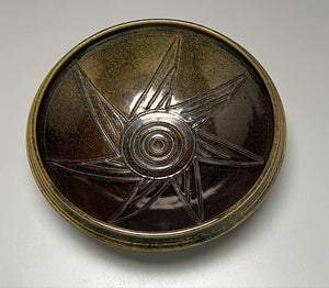 Carved Flair Bowl in Frogskin, 8.25"dia. (Ben Owen III)