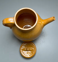 Load image into Gallery viewer, Coffee Pot in Buff, 9.75&quot;h (Ben Owen Sr.)
