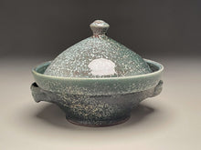 Load image into Gallery viewer, Soup Tureen with Lid in Patina Green, 8.25&quot;dia. (Tableware Collection)
