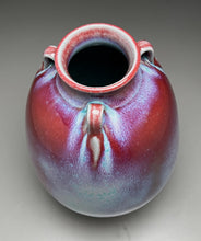 Load image into Gallery viewer, Edo Jar in Aurora, 11.75&quot;h (Ben Owen III)
