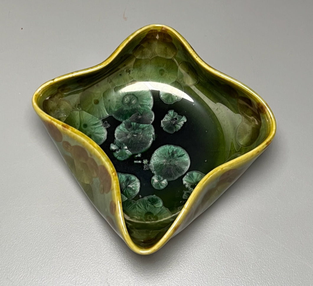 Altered Dish in Lily Pad Green Crystalline, 4.75