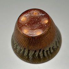 Load image into Gallery viewer, Combed Bowl in Amber Celadon &amp; Salt, 5&quot;dia. (Silas Bradley)
