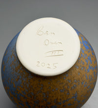 Load image into Gallery viewer, Han Vase in Stardust Blue, 12.25&quot;h (Ben Owen III)
