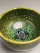 Load image into Gallery viewer, Contour Bowl in Lily Pad Green Crystalline, 4.5&quot;dia. (Ben Owen III)
