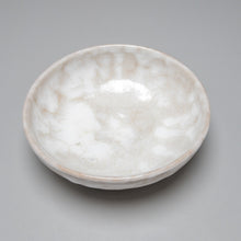 Load image into Gallery viewer, Rice Bowl in Dogwood White, 4.75&quot;dia. (Ben Owen Sr.)
