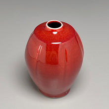 Load image into Gallery viewer, Melon Egg Vase in Cabernet, 6.25"h (Ben Owen III)
