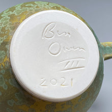 Load image into Gallery viewer, Teapot in Stardust Green, 6.25"h (Ben Owen III)
