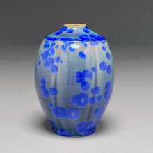 Load image into Gallery viewer, Melon Egg Vase in Cobalt Crystalline, 6"h (Ben Owen III)
